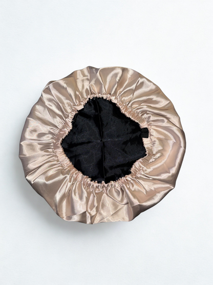 Bonnet en satin
